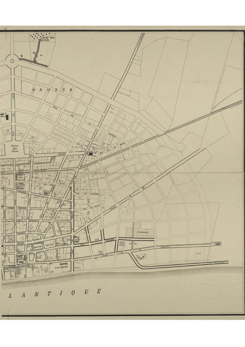 1931 Original Paris Map, Galerie Lafayette, Paris Colonial